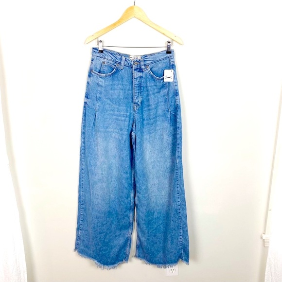 Free People Old West Slouchy Wide Leg Elephant Bell Jeans 28 SOLD OUT - Picture 3 of 8
